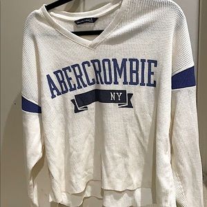Abercrombie and Fitch long sleeve logo knit size M